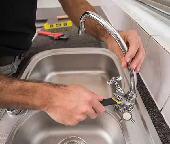 Local Experts for Faucet Repair in Ives Estates, FL:Schedule Affordable Faucet Repair Services with Us