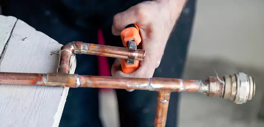 Professional Copper Pipe Leak Repair Services in Ives Estates, FL