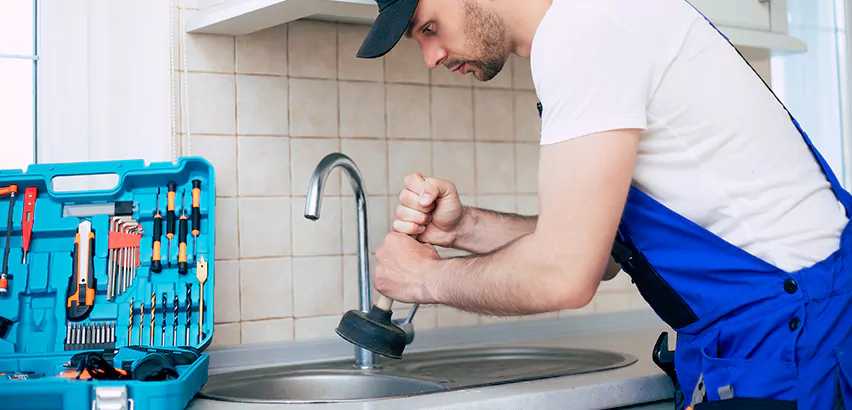 Emergency Plumber in Ives Estates