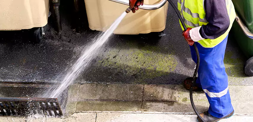 Jet Drain Cleaning in Ives Estates