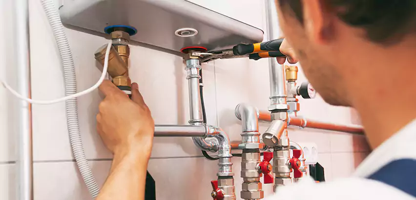 Water Heater Gas Leak Repair Ives Estates, FL